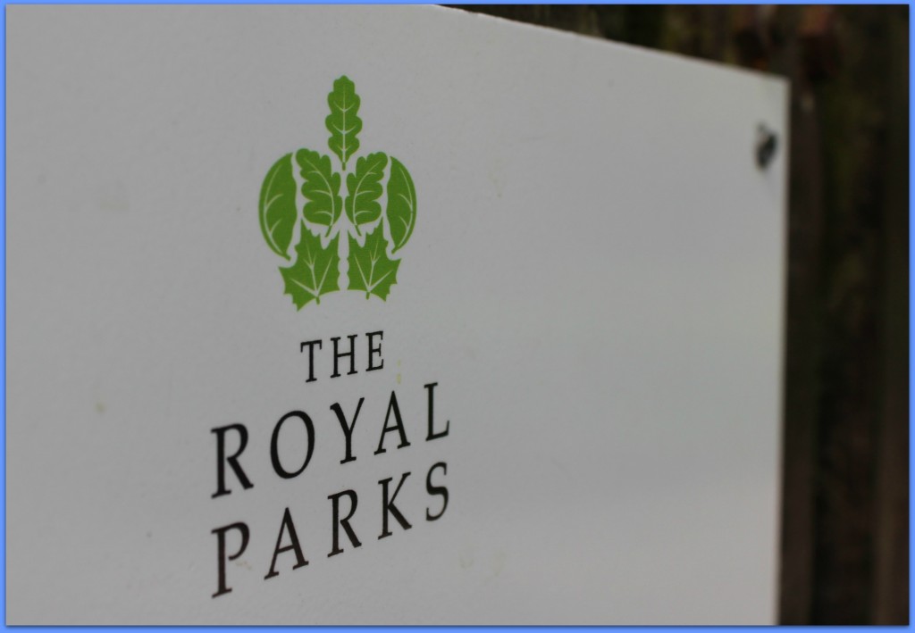 the royal parks bushy park sign