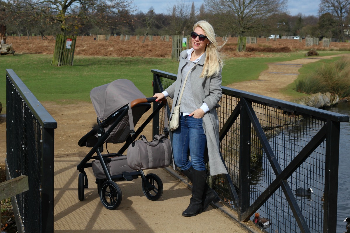 The Dubatti One on a walk in Bushy Park