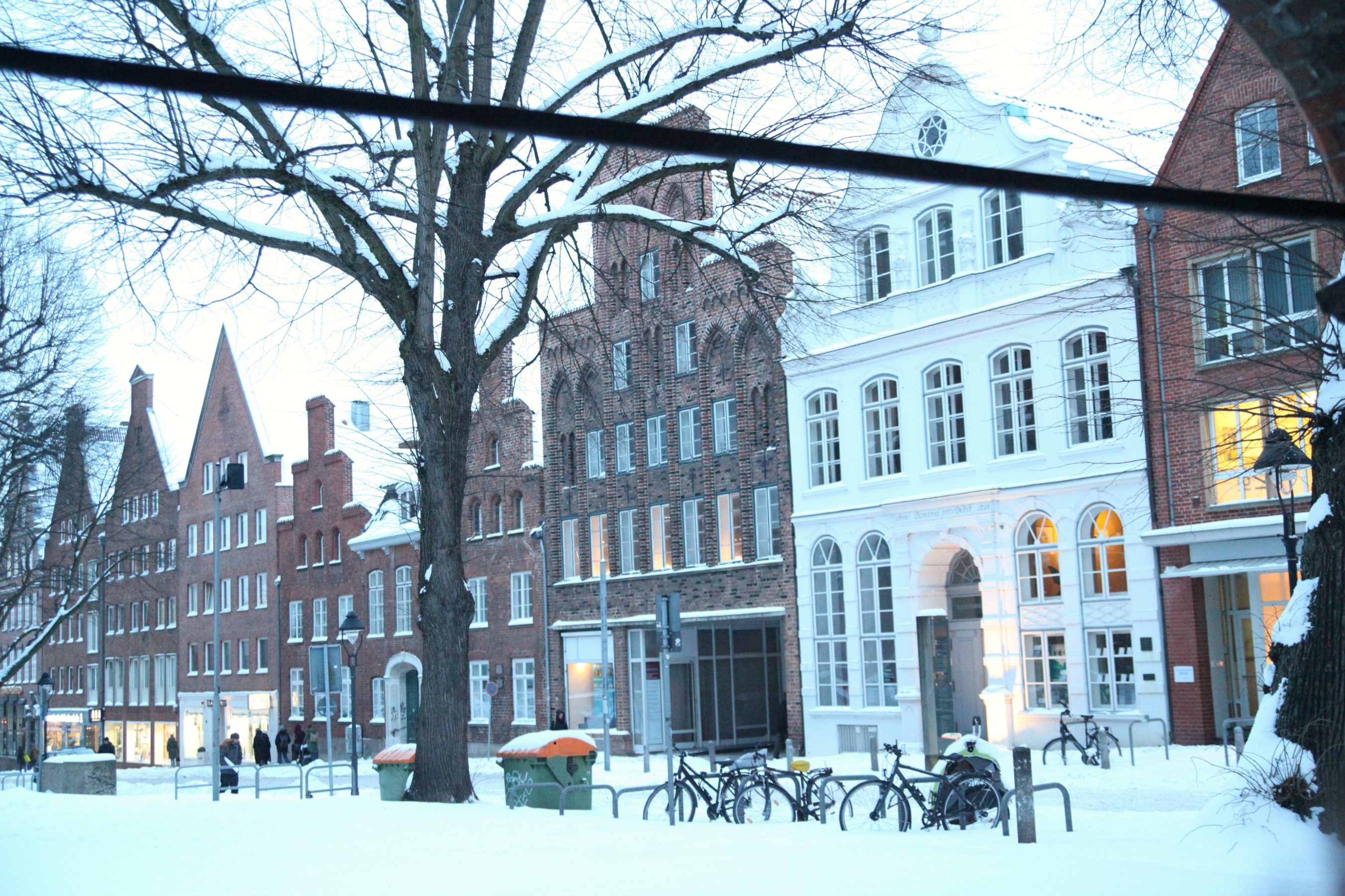 Snowy scenery in Lübeck